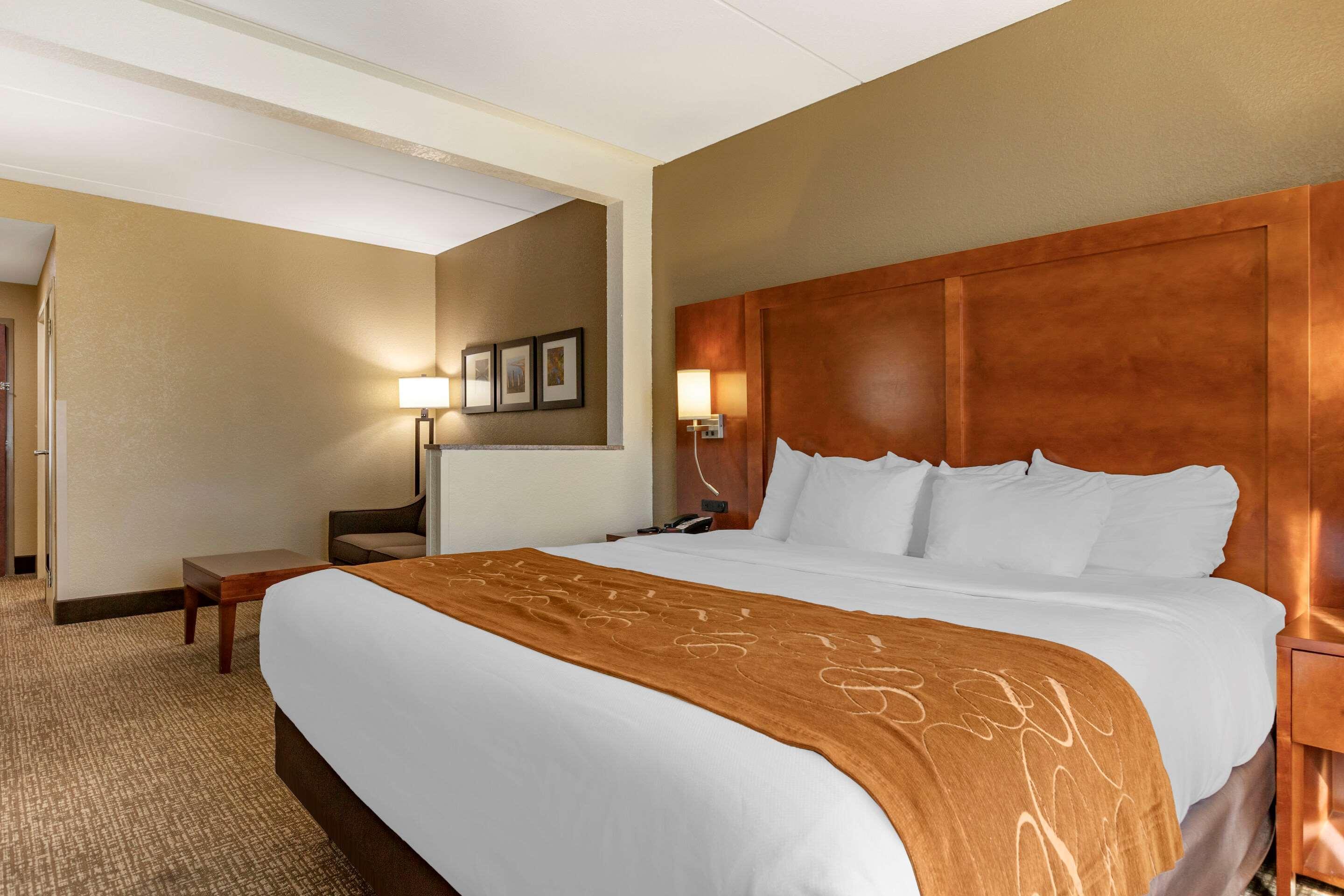 Comfort Suites Grand Rapids South Kentwood Eksteriør billede