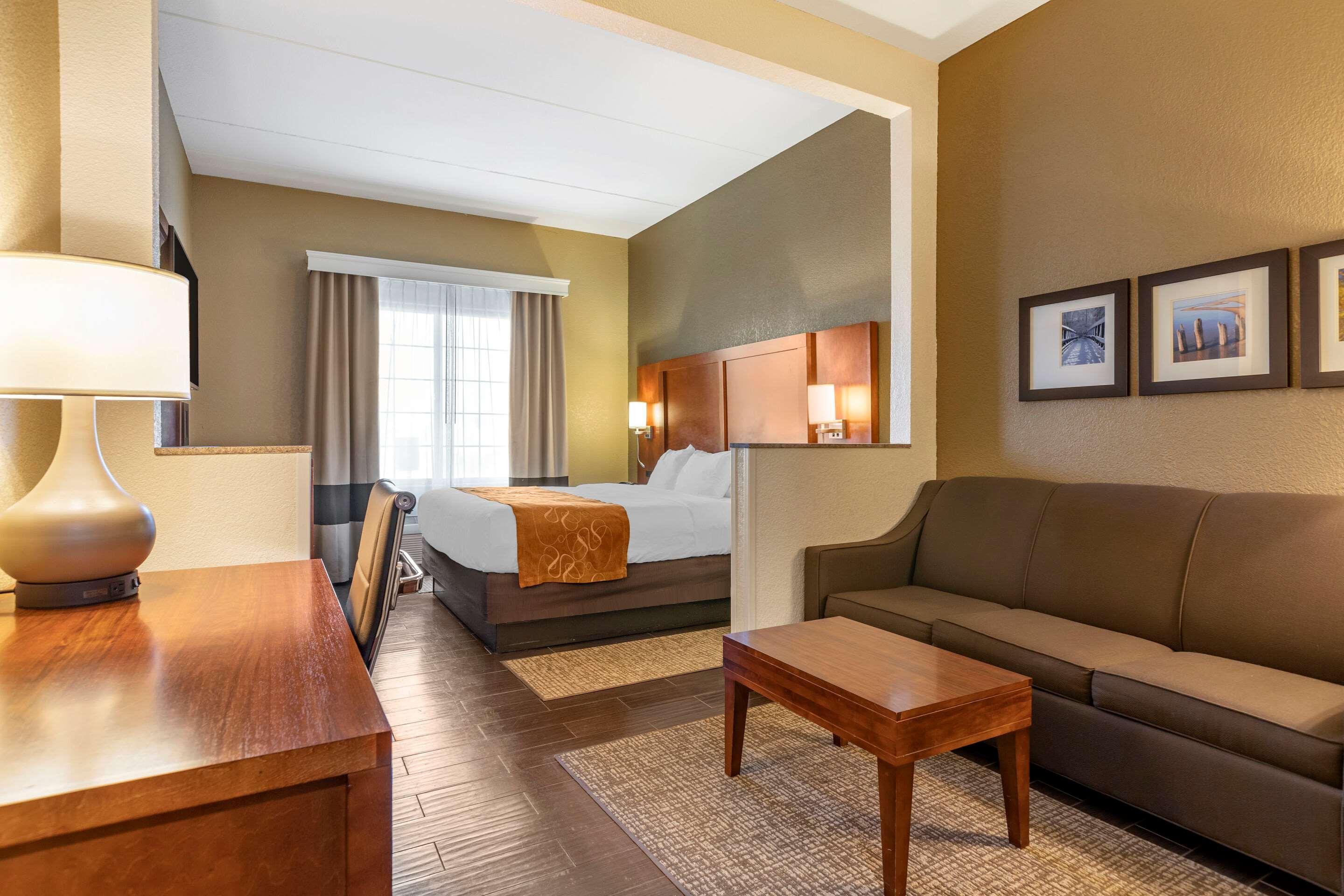 Comfort Suites Grand Rapids South Kentwood Eksteriør billede